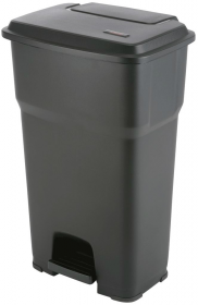 Гера контейнер пластиковый с педалью и крышкой 60 арт. 137755 (черный)